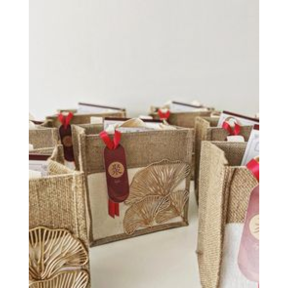 Món quà ý nghĩ tặng người thân